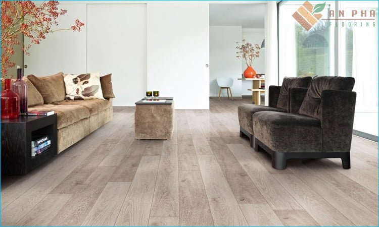 Màu sàn gỗ trung tính khi nội thất không đồng màu là tốt nhất